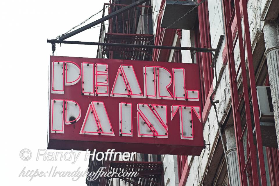 Pearl Paint1-01.jpg
